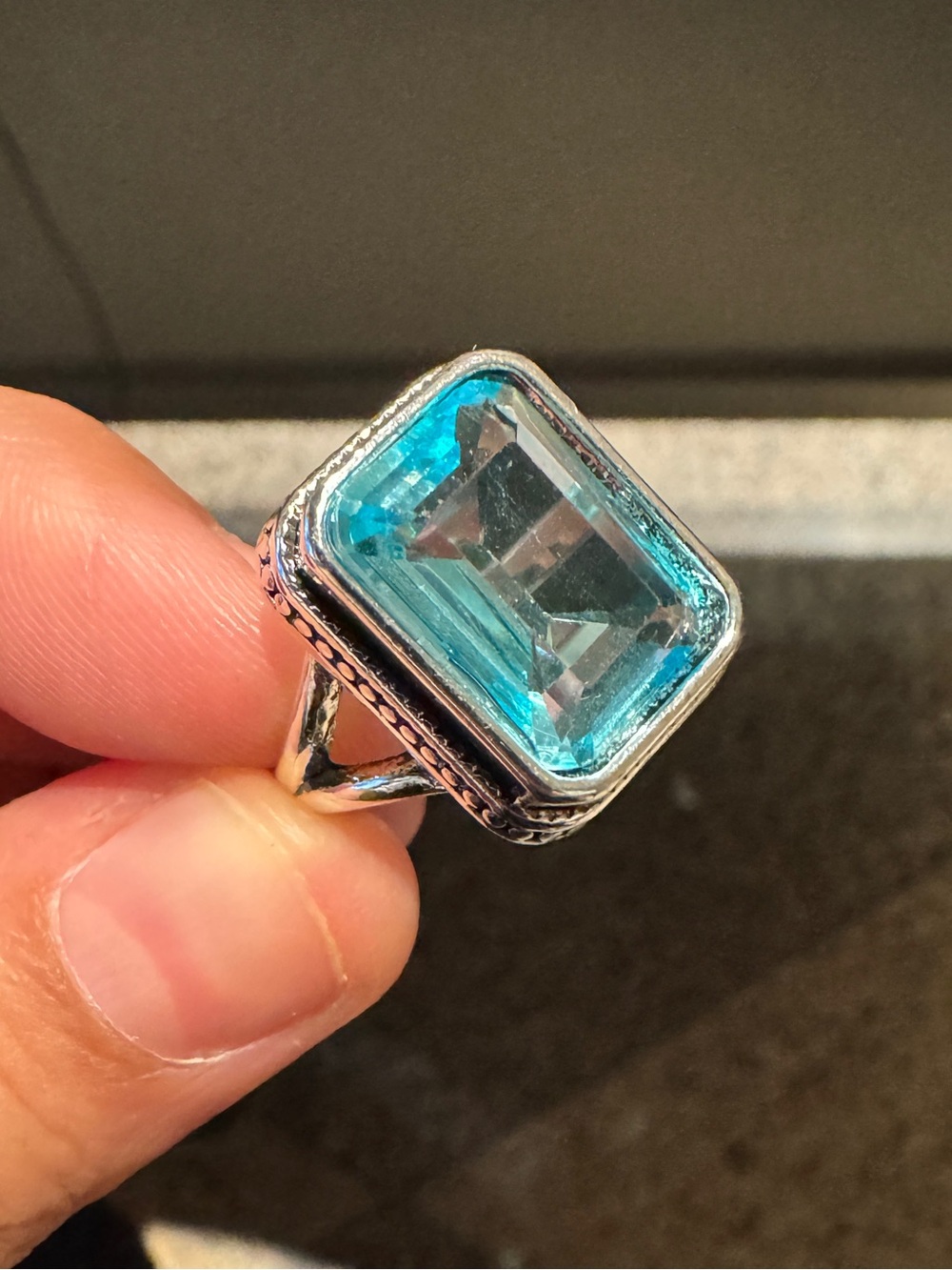 Size 8 Silver plated Blue Crystal Statement Ring - Blue